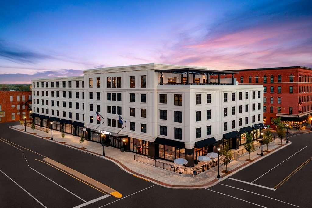The Bradley Hotel ฟอร์ตเวน ภายนอก รูปภาพ